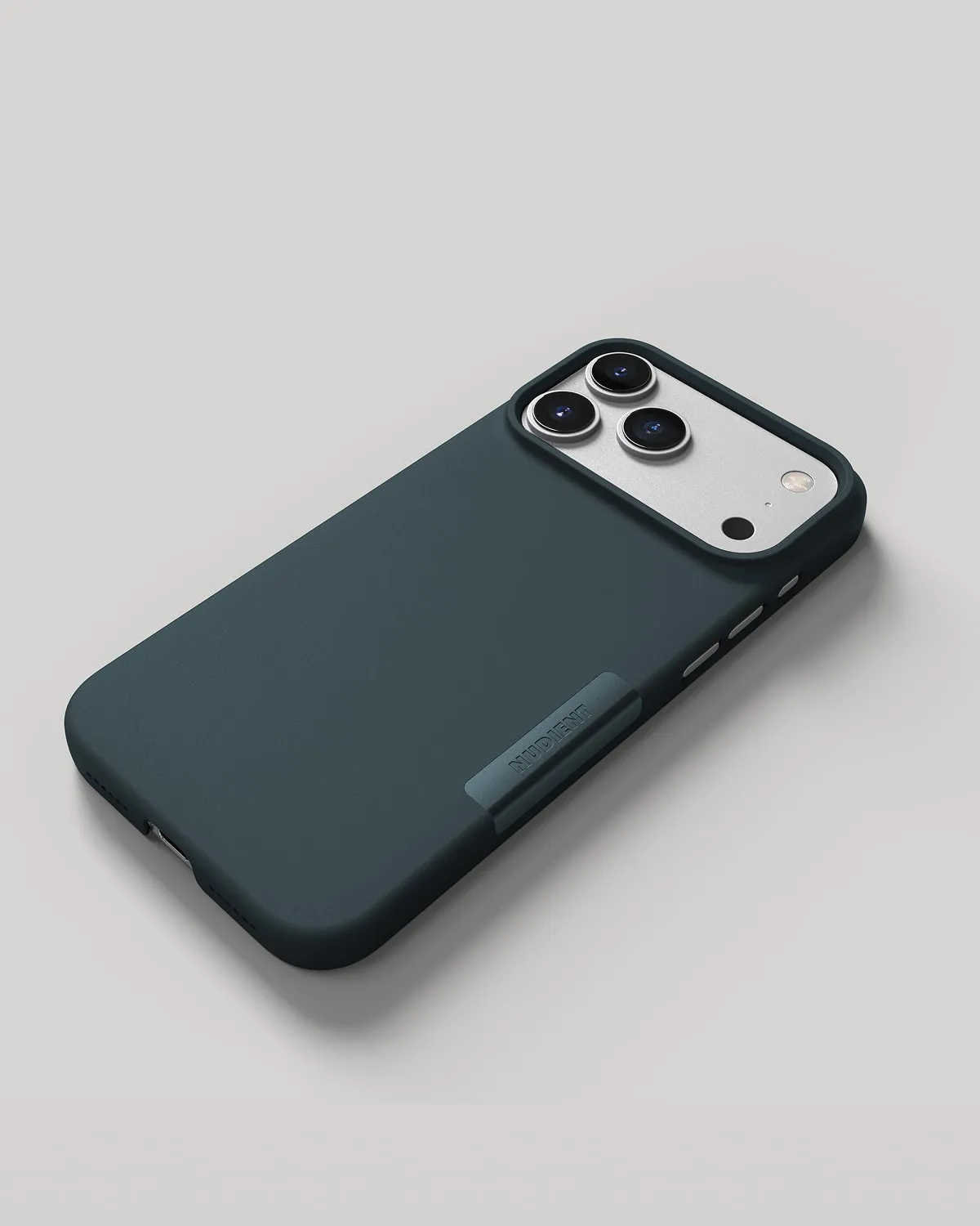 Nudient Thin Case cover iPhone 17 Pro Max Teal MagSafe sottile