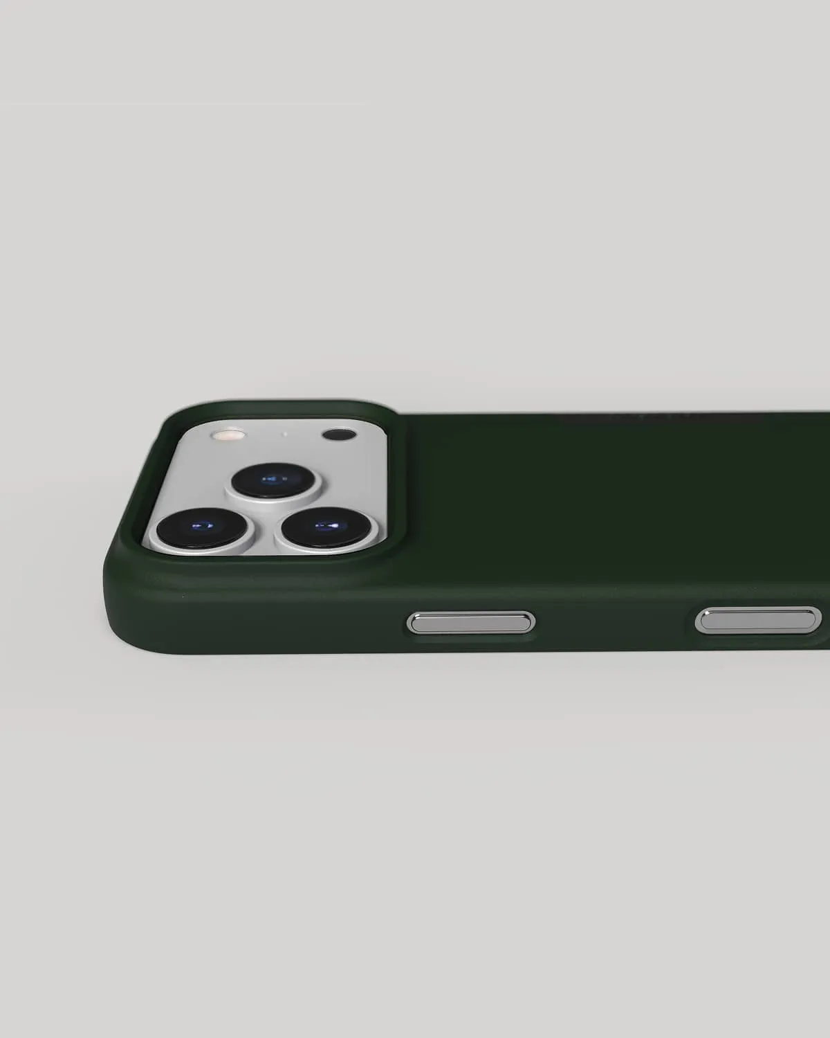 Nudient Thin Case iPhone 18 Pro cover verde sottile MagSafe