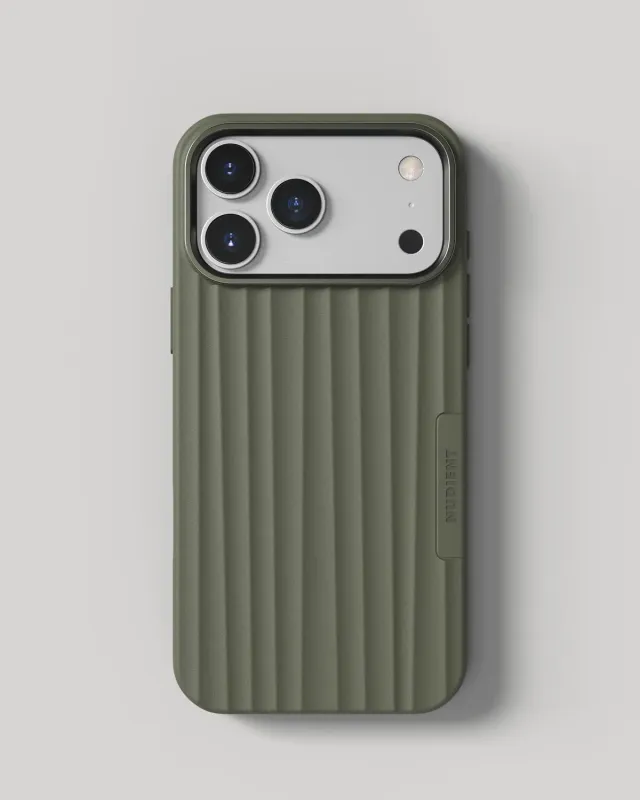 Nudient Bold Case custodia iPhone 18 Pro Max verde MagSafe