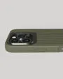 Nudient Bold Case iPhone 16 Pro cover 2 pezzi beige verde sottile