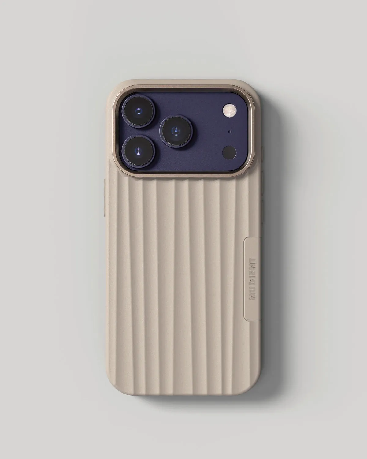 Nudient Bold Case custodia iPhone 17 Pro Linen Beige MagSafe antiurto