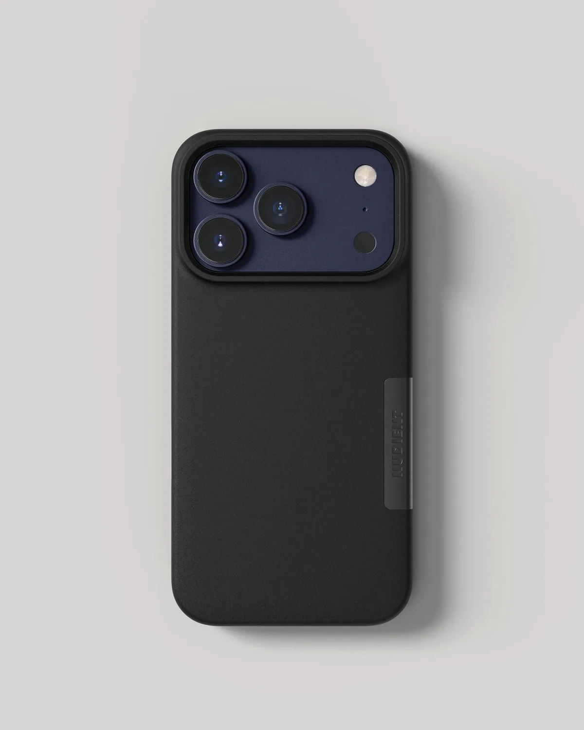 Nudient Thin Case iPhone 17 Pro cover Ink Black MagSafe sottile