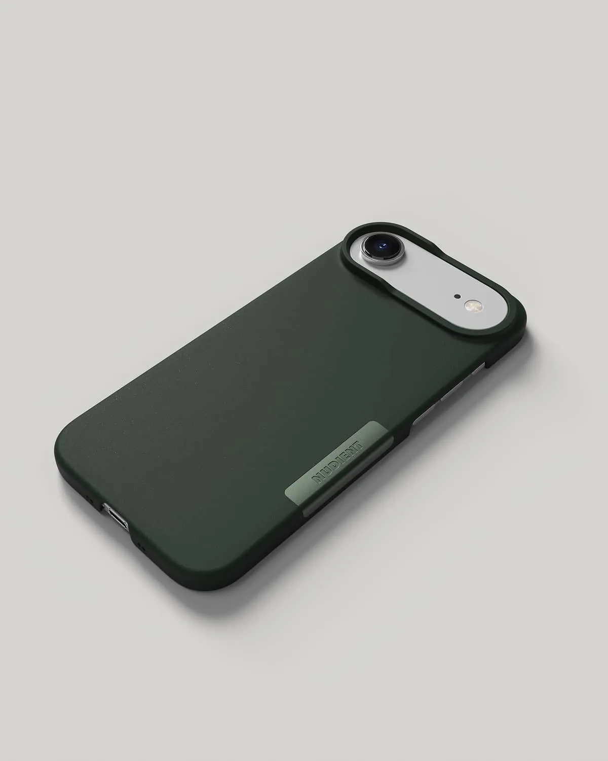 Nudient Thin Case iPhone Air cover verde MagSafe