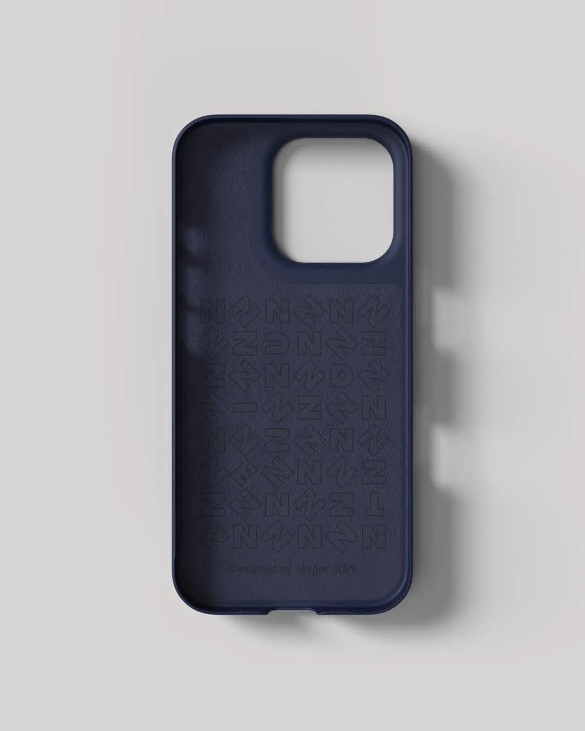 Nudient Thin Case iPhone 16 Pro cover blu sottile MagSafe