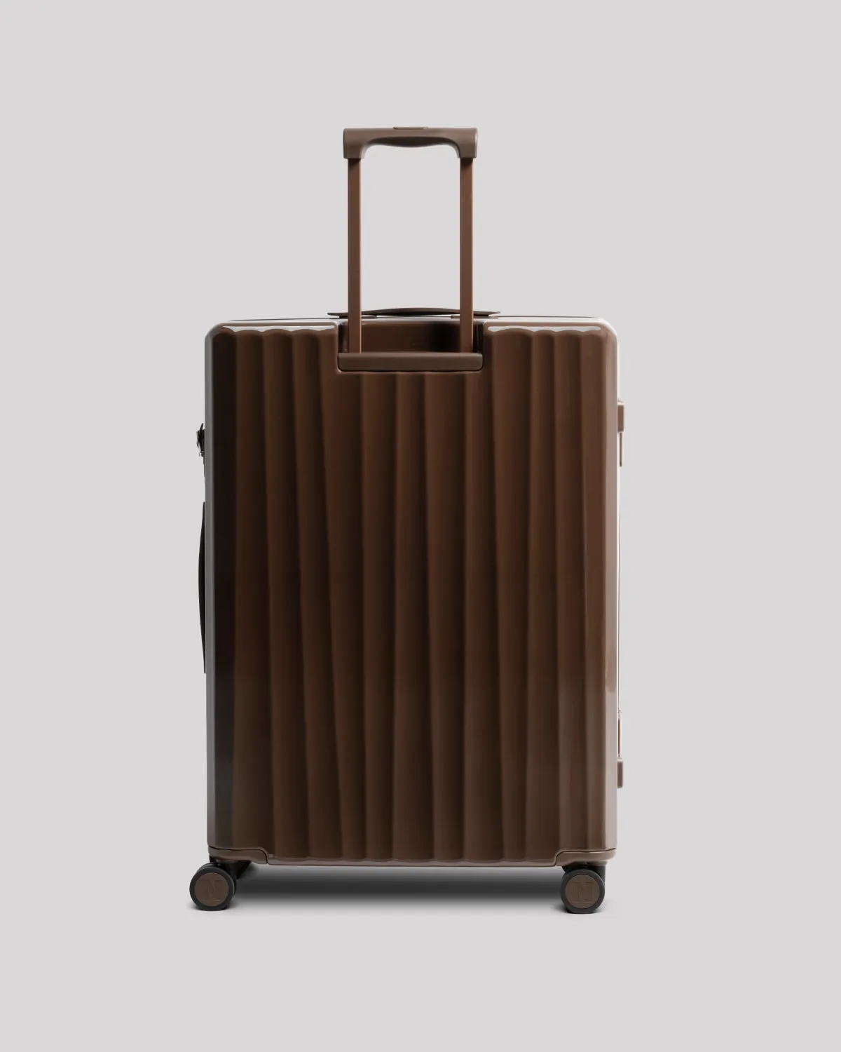 Nudient Bold Check-in Bag L V2 valigia Chestnut Brown leggera