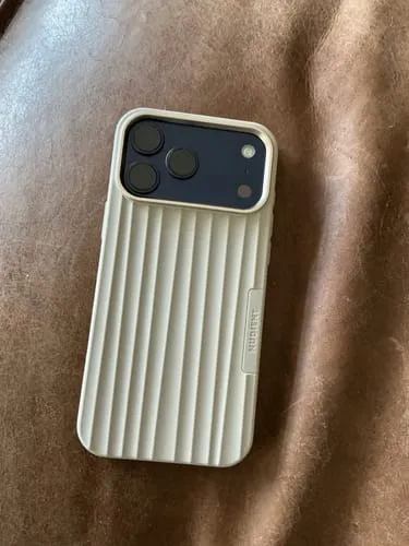Nudient Bold Cover iPhone 18 Pro Max MagSafe Nera