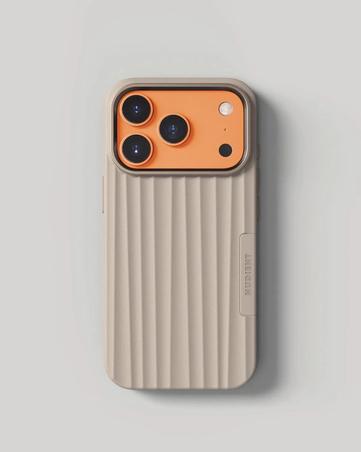 Nudient Bold Case custodia iPhone 17 Pro Linen Beige MagSafe antiurto