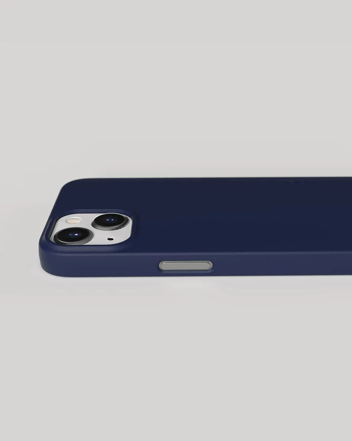 Nudient Thin Case custodia iPhone 13 Ocean Blue MagSafe