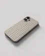 Nudient Bold Case cover iPhone 17 Linen Beige Olive Green