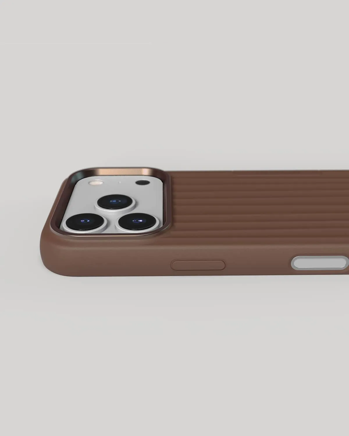 Nudient Bold Case cover iPhone 18 Pro marrone MagSafe antiurto