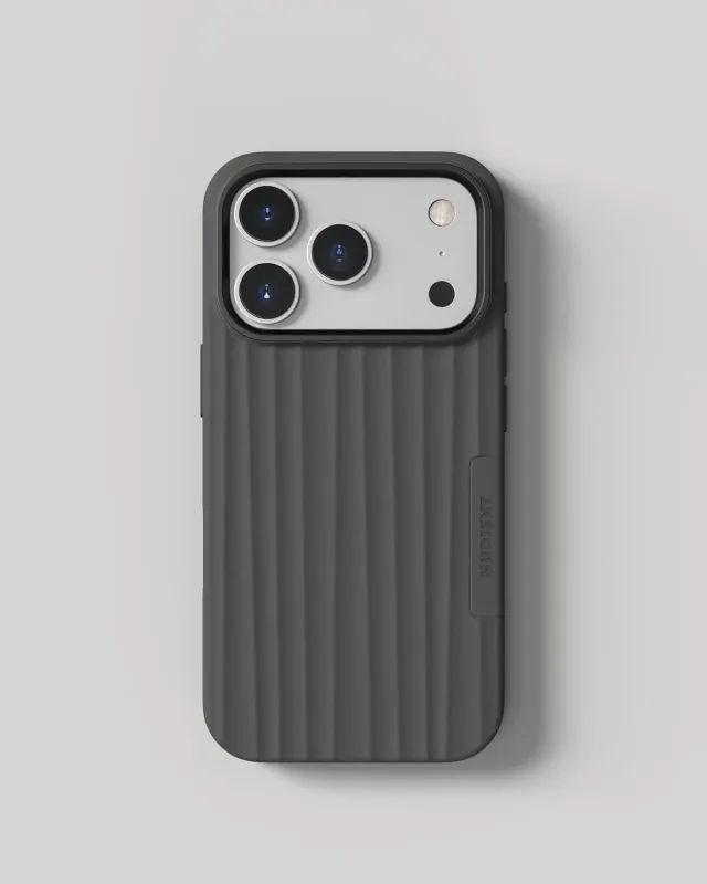 Nudient Bold Case iPhone 17 Pro cover Basalt Grey MagSafe