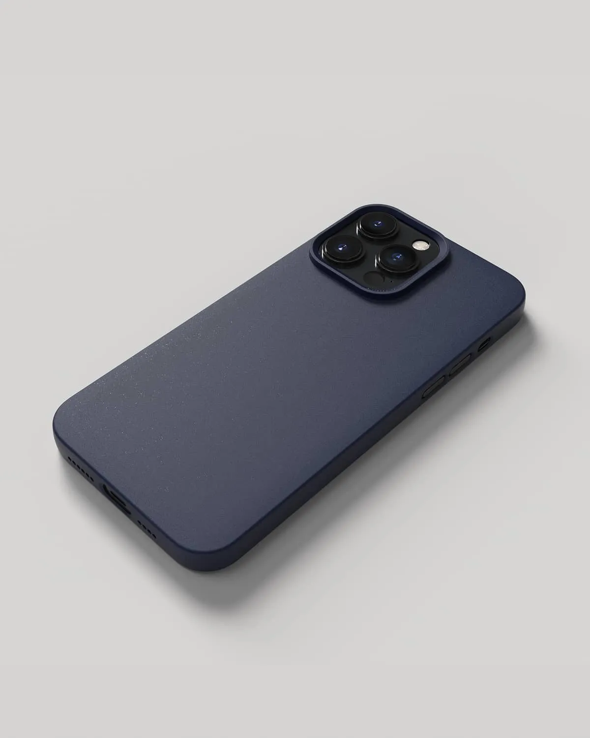 Nudient Thin Case iPhone 14 Pro Max cover Ocean Blue MagSafe