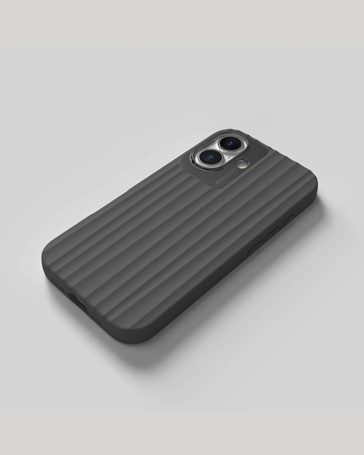 Nudient Bold Case cover iPhone 16 grigia MagSafe antishock