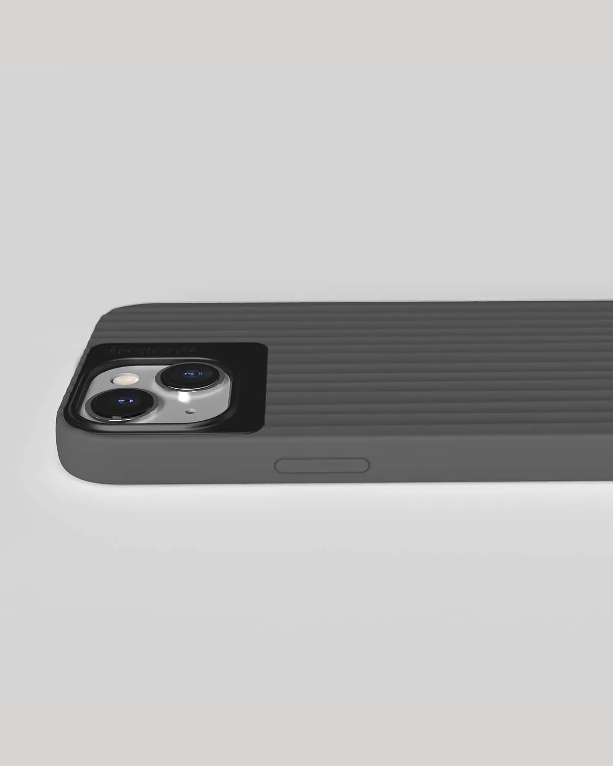 Nudient Bold Case iPhone 14 cover Basalt Grey protettiva