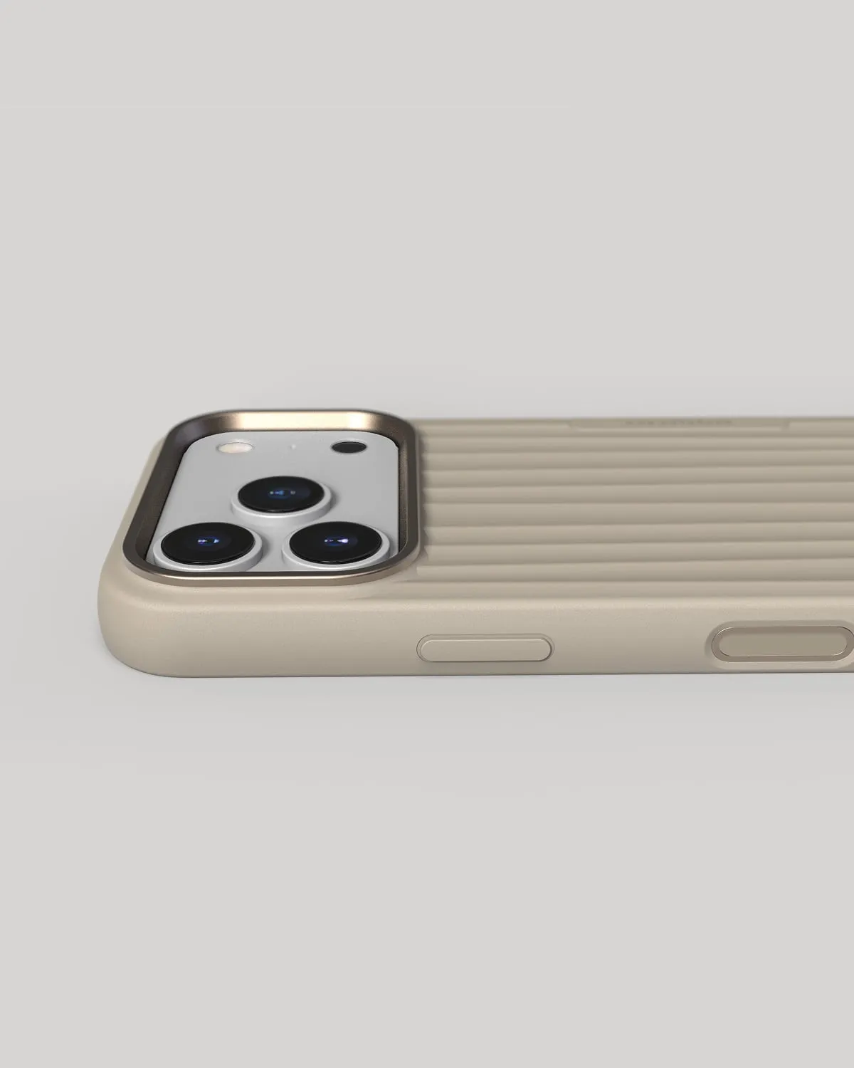 Nudient Bold Case custodia iPhone 17 Pro Linen Beige MagSafe antiurto