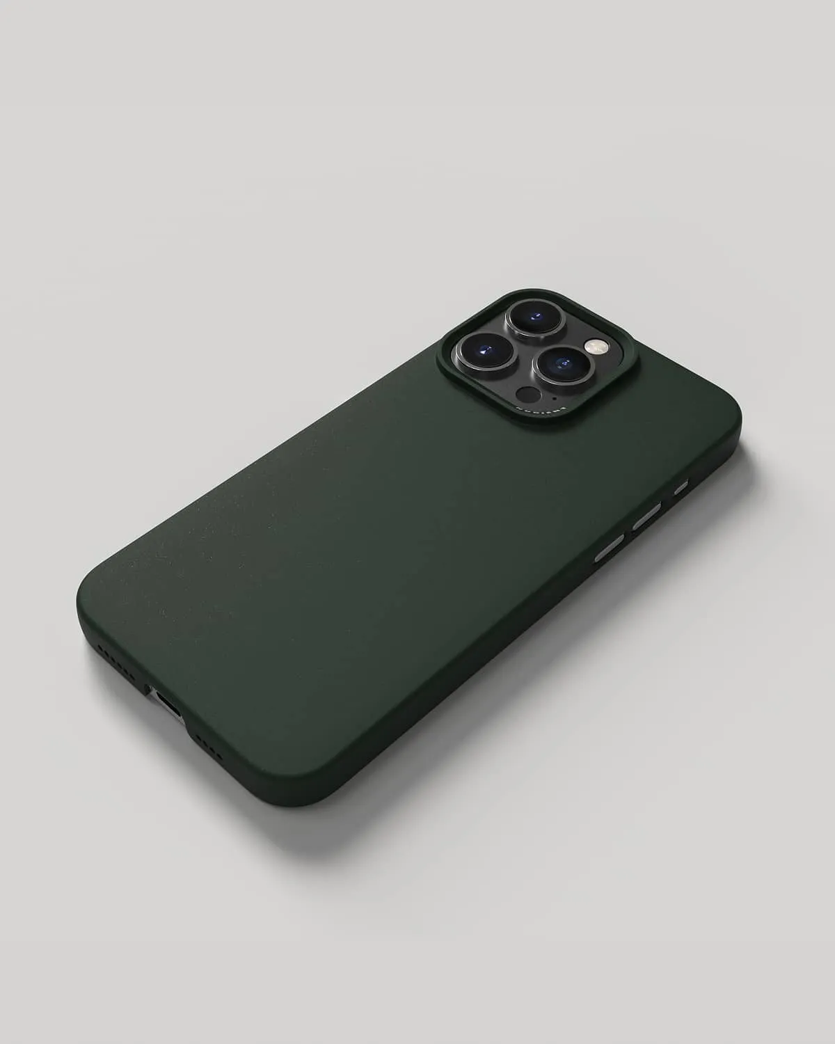 Nudient Thin Case iPhone 15 Pro Max cover Moss Green MagSafe