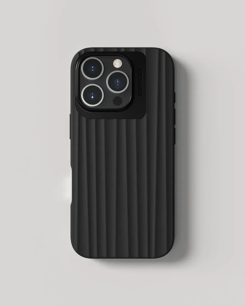 Nudient Bold Case custodia iPhone 16 Pro nera MagSafe
