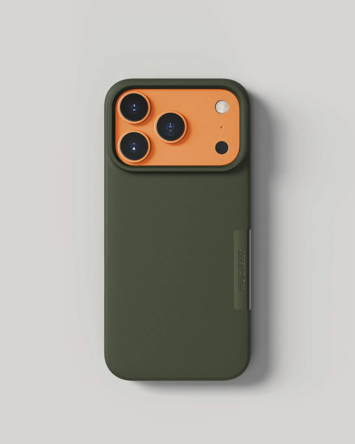 Nudient Thin Case custodia iPhone 17 Pro Pine Green senza MagSafe