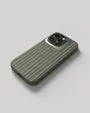 Nudient Bold Case iPhone 16 Pro cover 2 pezzi beige verde sottile
