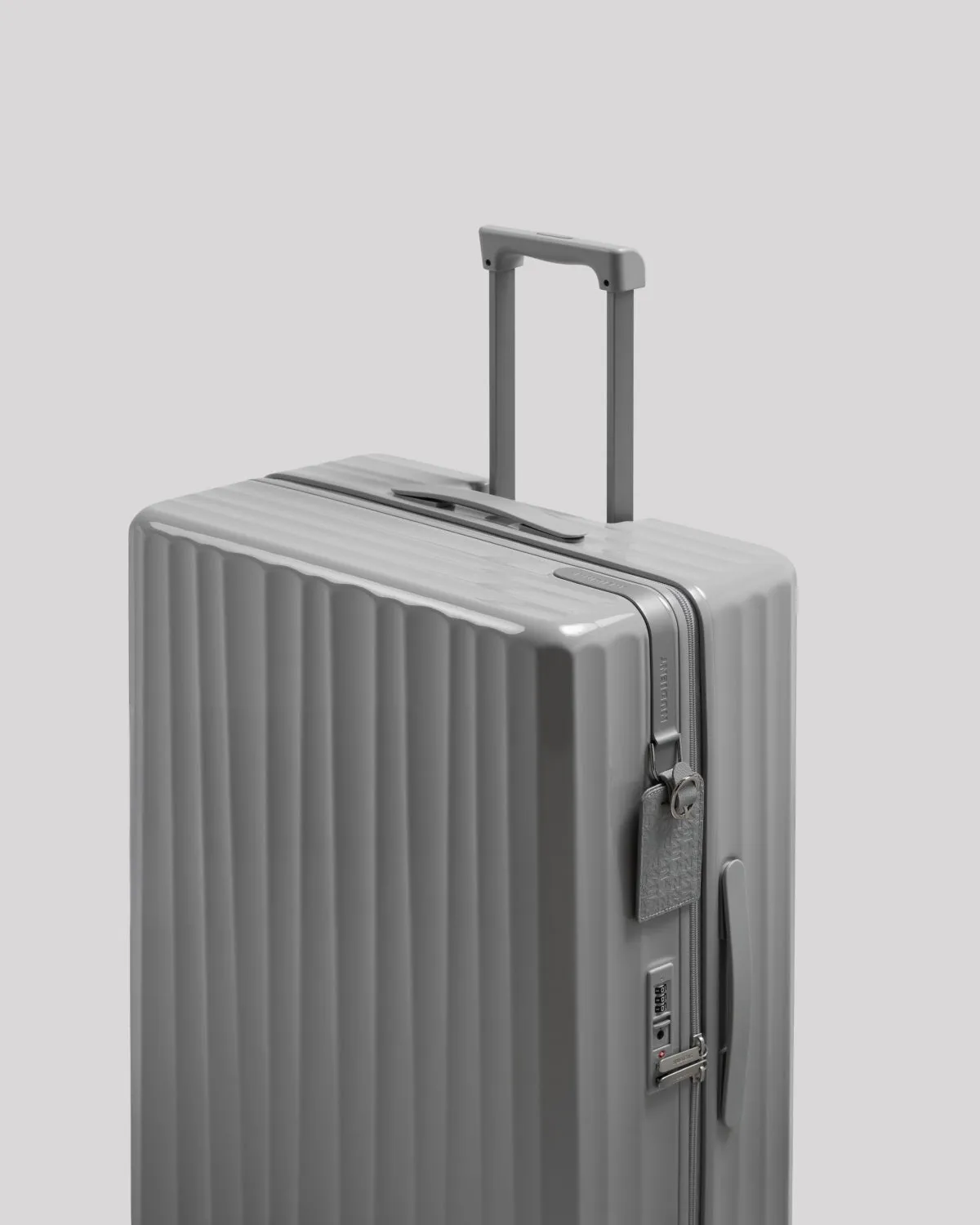 Nudient Bold Check-in Bag L V2 valigia Urban Grey