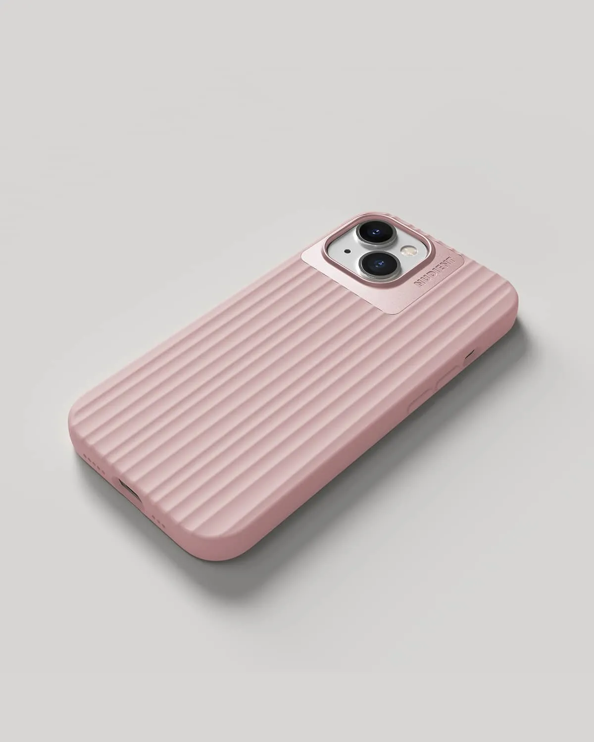 Nudient Bold Case cover iPhone 15 Dusk Pink con MagSafe