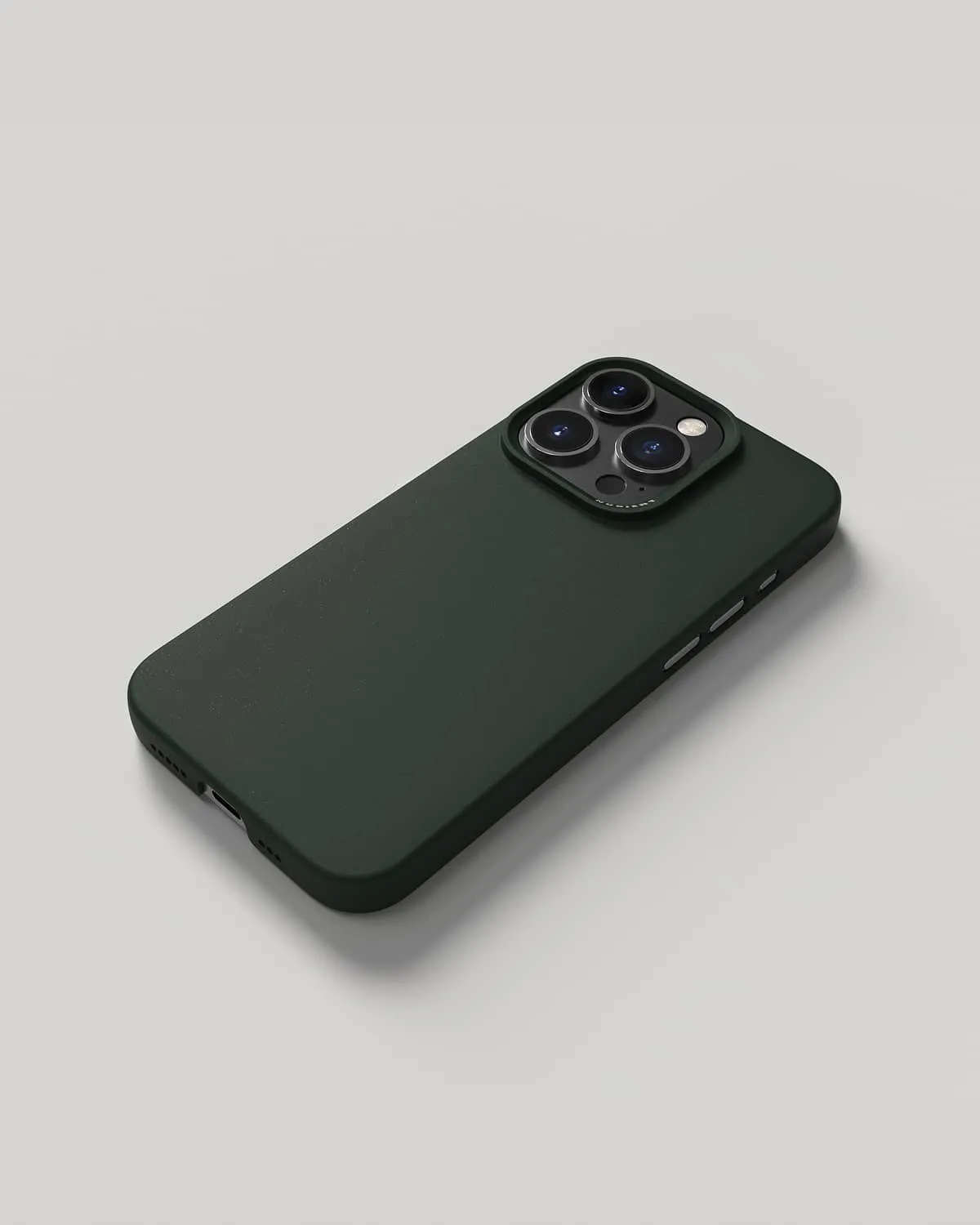 Nudient Thin Case iPhone 15 Pro custodia Moss Green MagSafe