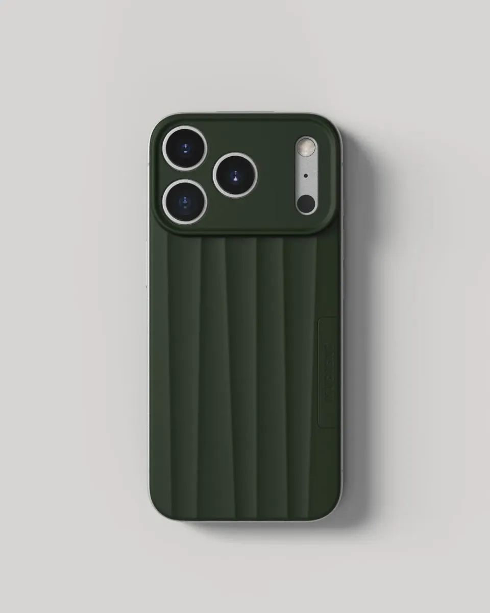 Nudient Slice Case cover iPhone 18 Pro verde MagSafe ultrasottile